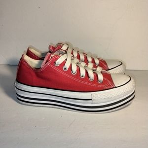Converse Chuck Taylor All Star Lift Red Platform Sneakers Women Size 7